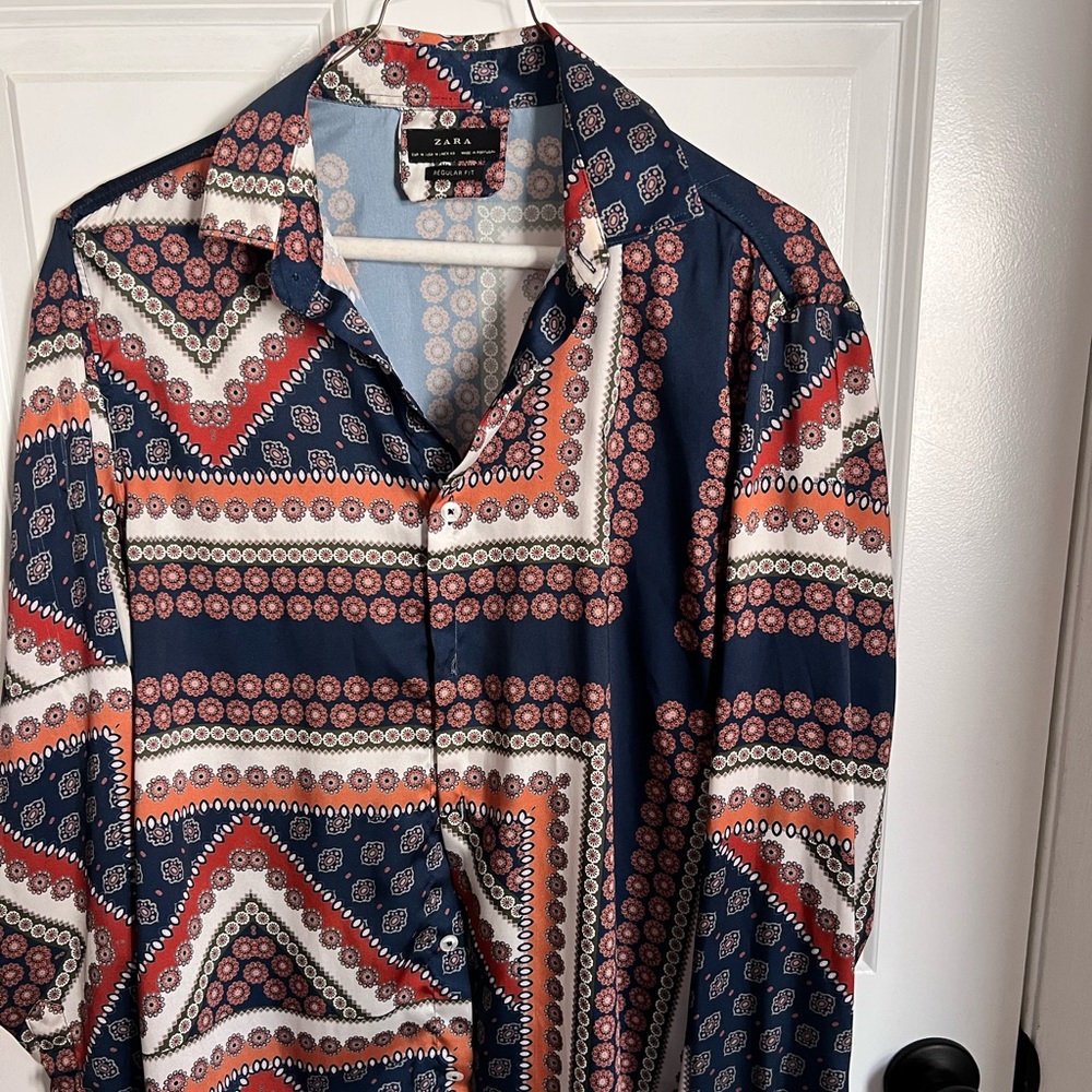 Satin bandana inspired print shirt